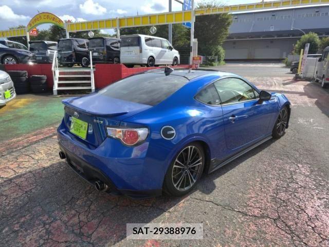 Subaru BRZ 2016-05 8741015-10