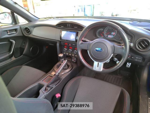 Subaru BRZ 2016-05 8741015-2