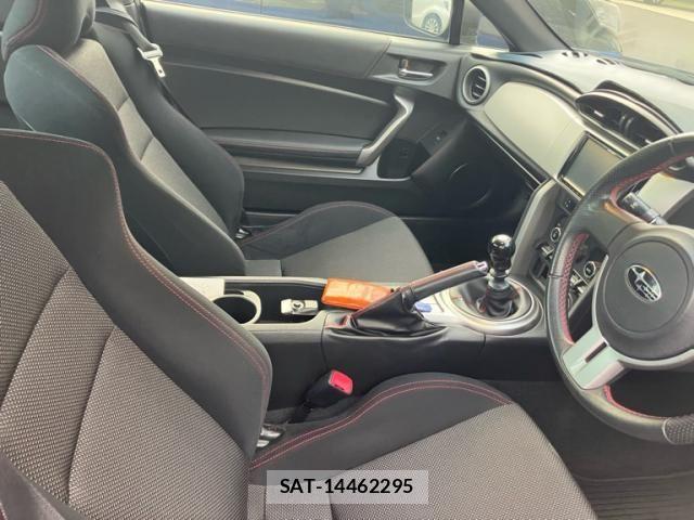 Subaru BRZ 2012-07 8741016-13
