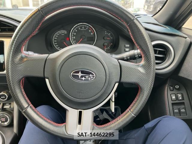 Subaru BRZ 2012-07 8741016-15