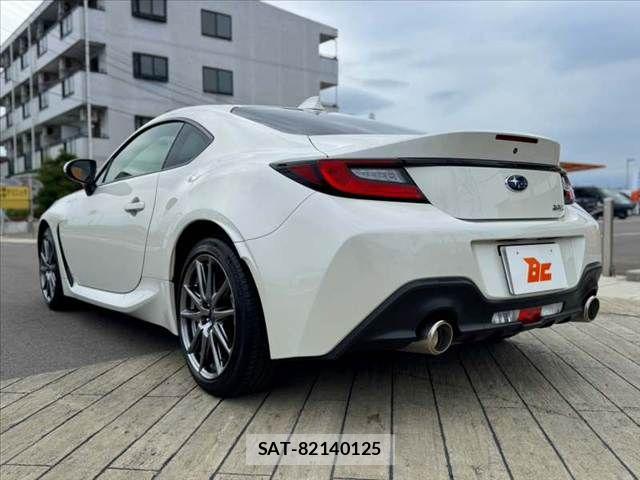 Subaru BRZ 2022-12 8828129-12