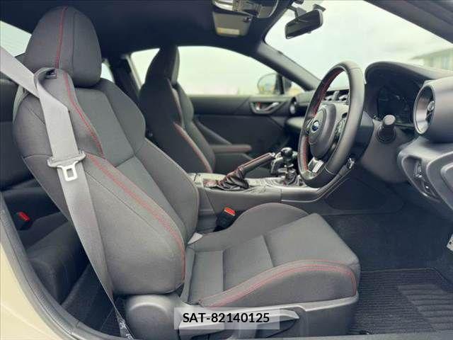 Subaru BRZ 2022-12 8828129-15