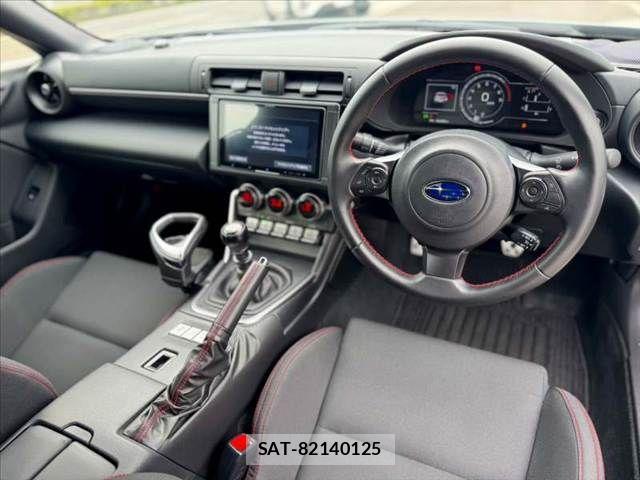 Subaru BRZ 2022-12 8828129-1
