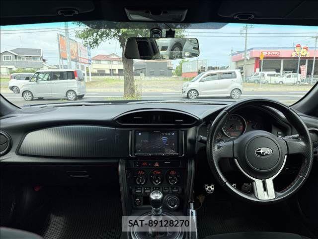 Subaru BRZ 2012-12 8828130-1