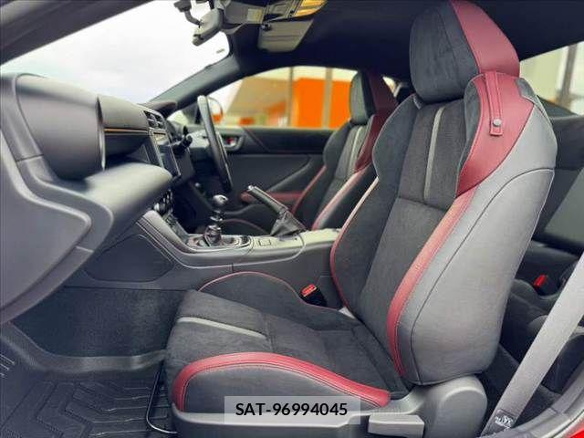 Subaru BRZ 2023-11 8840989-16