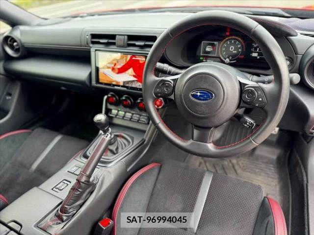 Subaru BRZ 2023-11 8840989-1