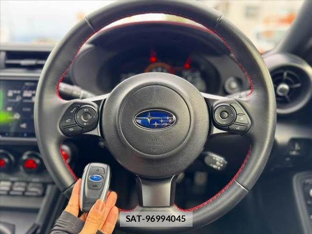 Subaru BRZ 2023-11 8840989-4