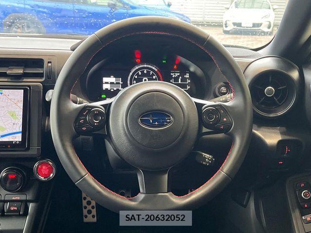 Subaru BRZ 2023-11 8848385-12