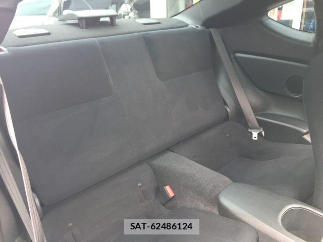 Subaru BRZ 2012-03 8878952-10