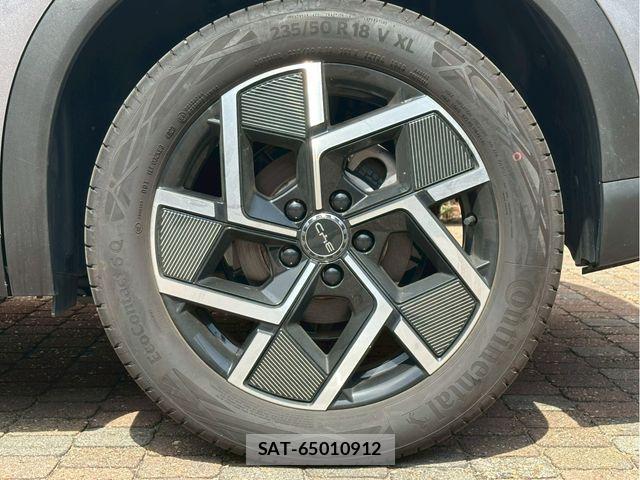 BYD ATTO3 2025-03 7215663-13