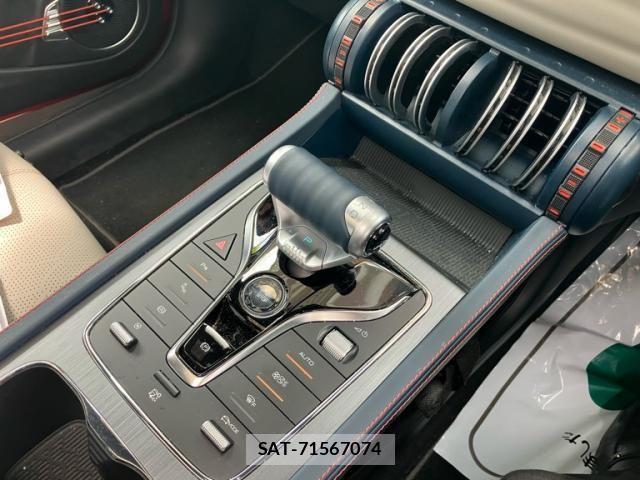 BYD ATTO3 2023-12 7499785-22
