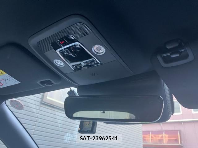 BYD ATTO3 2023-11 8523854-21