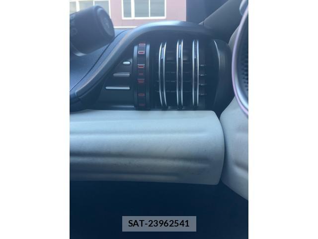 BYD ATTO3 2023-11 8523854-23