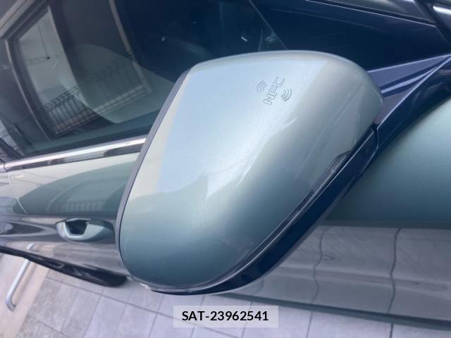 BYD ATTO3 2023-11 8523854-4