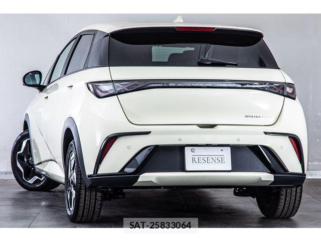 BYD Dolphin 2023-09 3420541-9