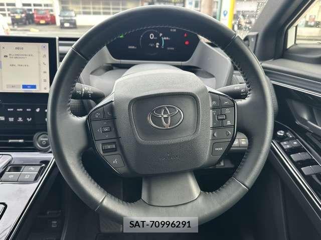 Toyota bZ4X 2023-03 1471287-7