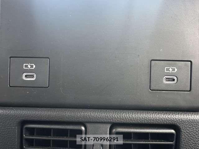 Toyota bZ4X 2023-03 1471287-8