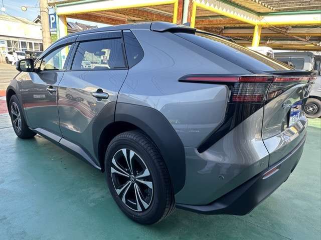 Toyota bZ4X 2023-03 1543313-3