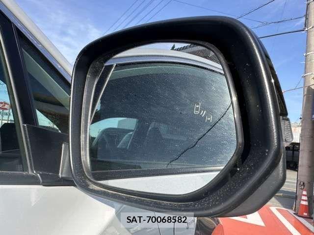 Toyota bZ4X 2023-12 2345868-19