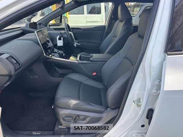 Toyota bZ4X 2023-12 2345868-4