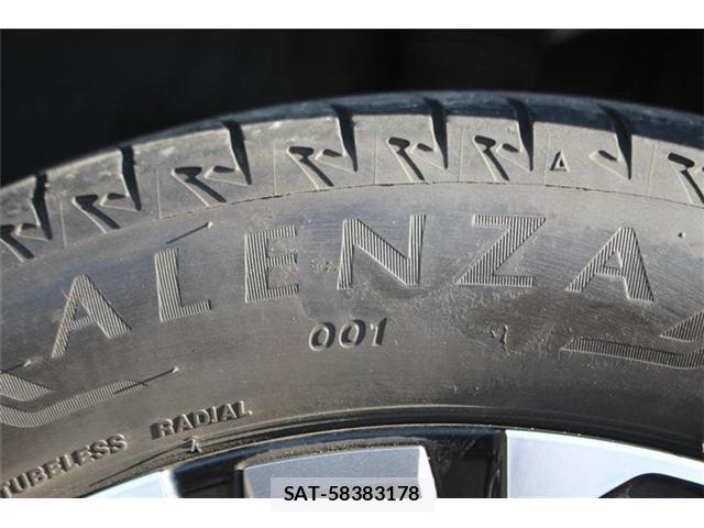 Toyota bZ4X 2022-01 3355959-15