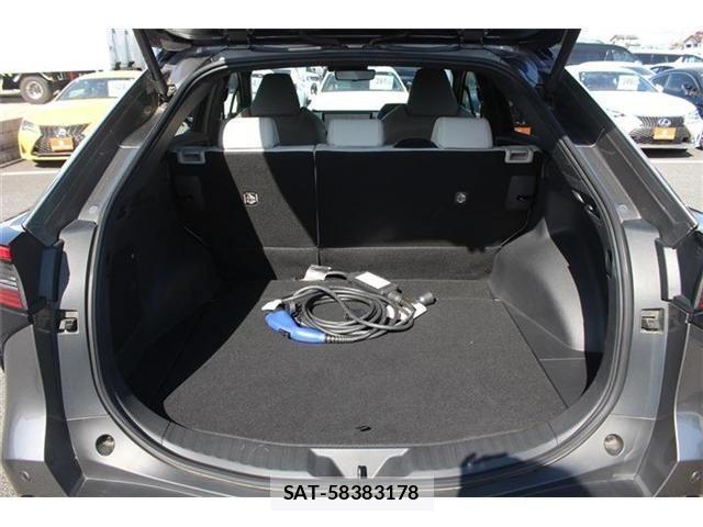 Toyota bZ4X 2022-01 3355959-28