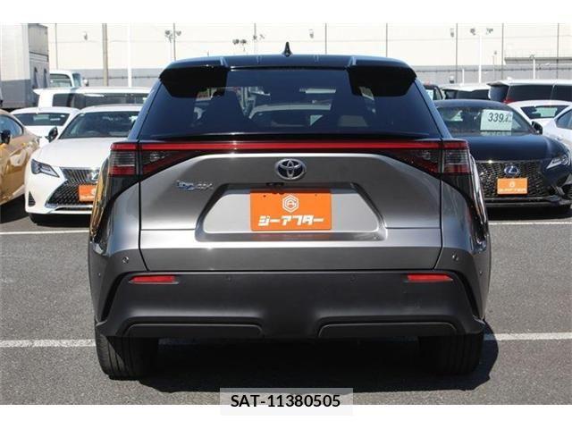 Toyota bZ4X 2022-01 3355958-9