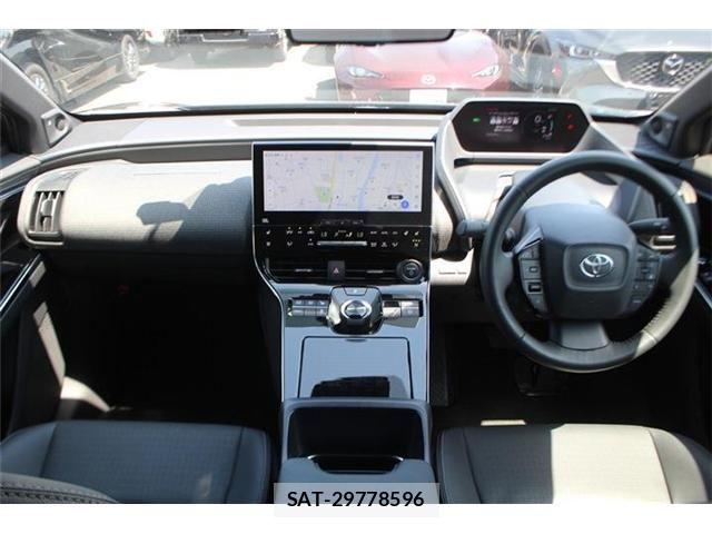 Toyota bZ4X 2023-08 6991242-23