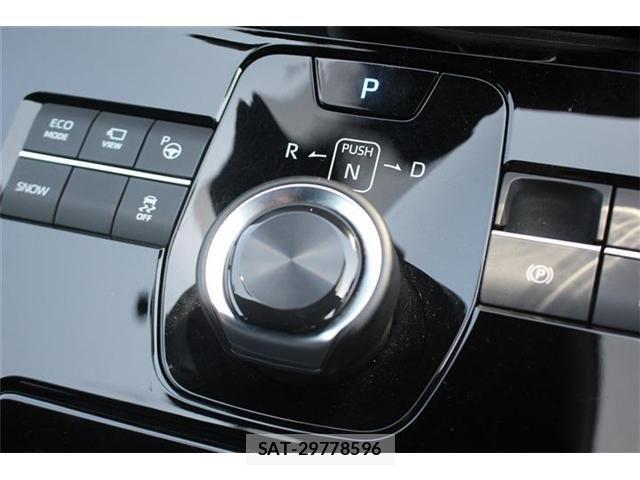 Toyota bZ4X 2023-08 6991242-25