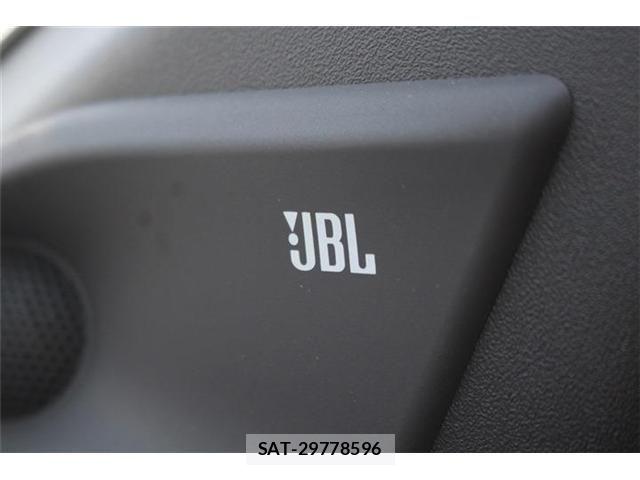 Toyota bZ4X 2023-08 6991242-3