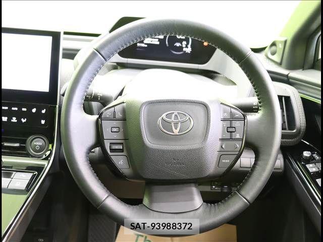 Toyota bZ4X 2022-10 7249980-9