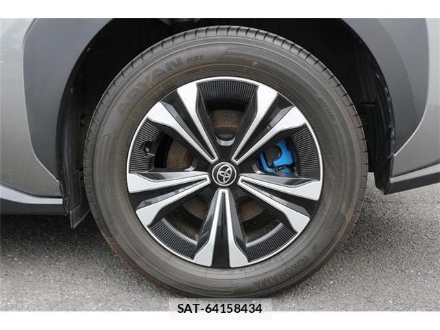 Toyota bZ4X 2022-11 7326081-14