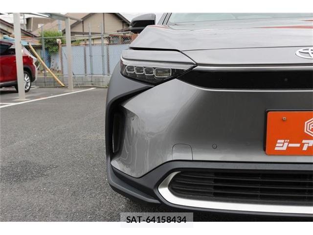 Toyota bZ4X 2022-11 7326081-26