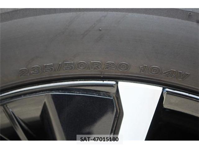 Toyota bZ4X 2025-11 7499787-22