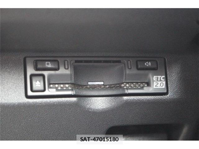 Toyota bZ4X 2025-11 7499787-8