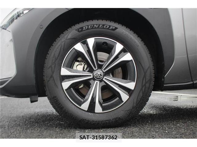 Toyota bZ4X 2023-01 7561907-17