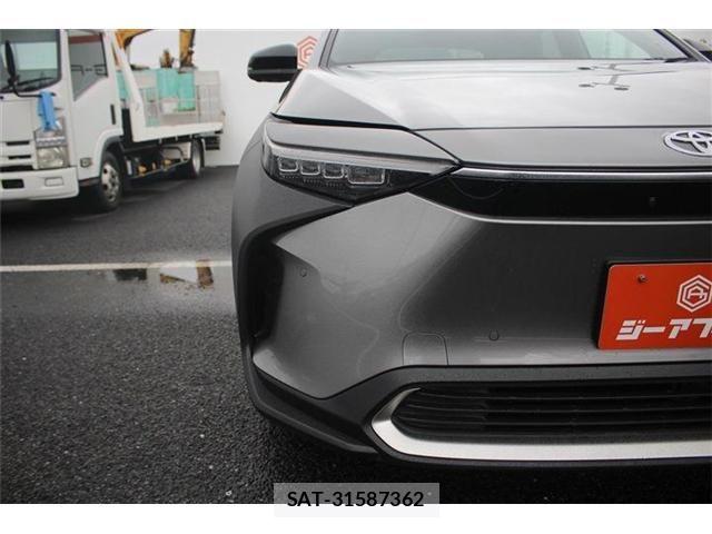 Toyota bZ4X 2023-01 7561907-22