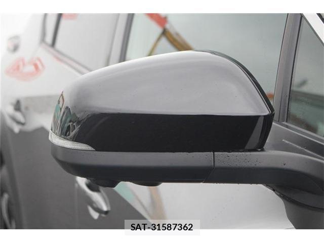 Toyota bZ4X 2023-01 7561907-28