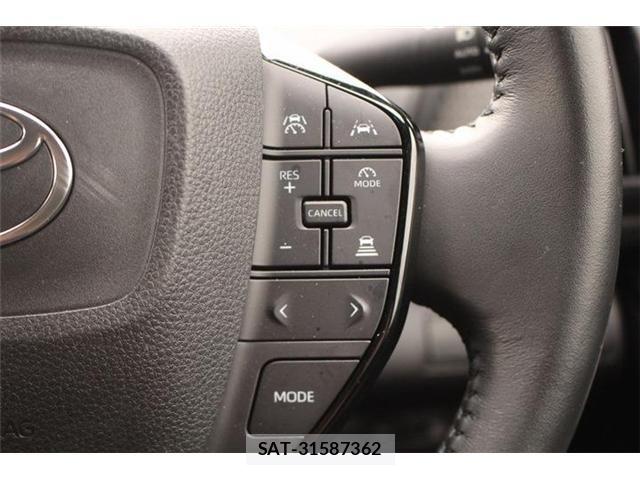 Toyota bZ4X 2023-01 7561907-6