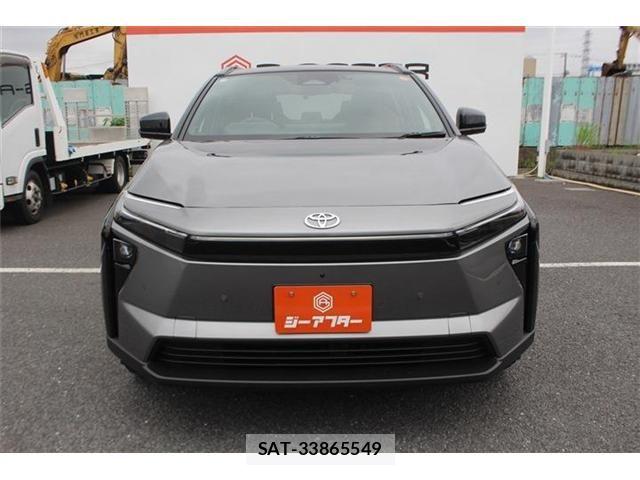 Toyota bZ4X 2025-10 7783181-1