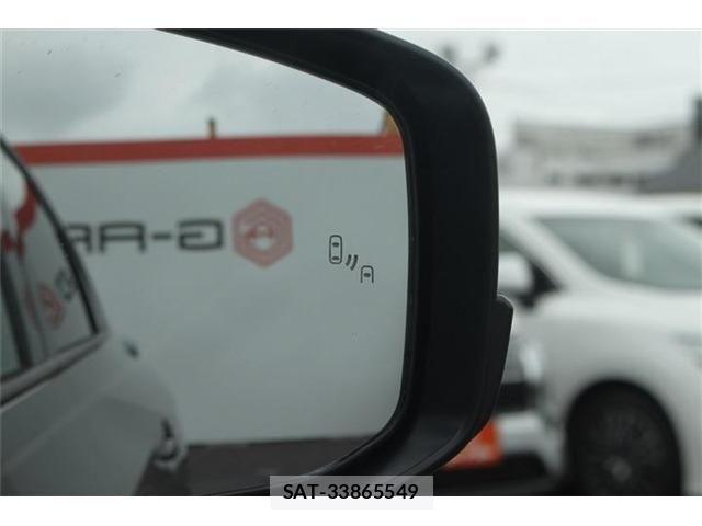 Toyota bZ4X 2025-10 7783181-22