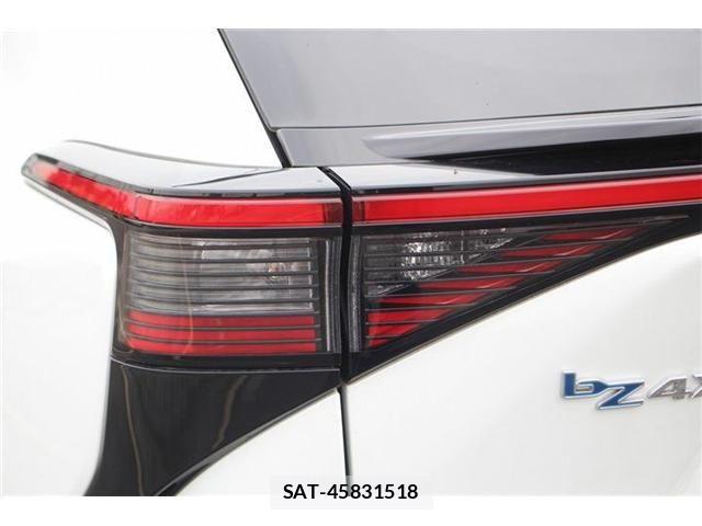 Toyota bZ4X 2024-03 8034690-13