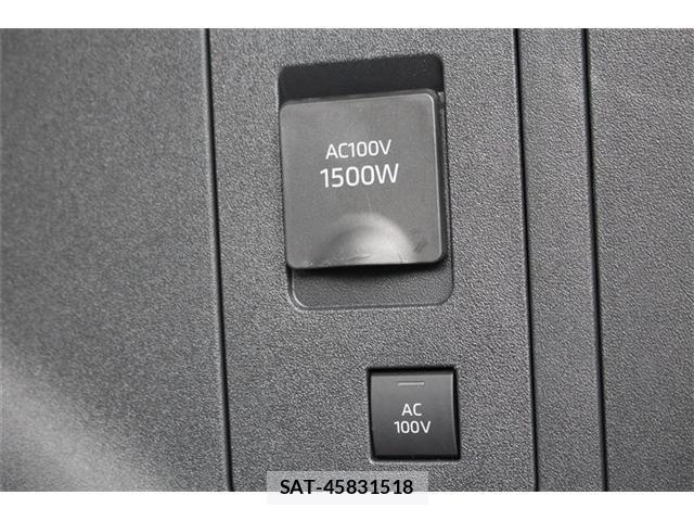 Toyota bZ4X 2024-03 8034690-25