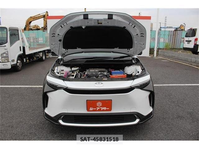 Toyota bZ4X 2024-03 8034690-29