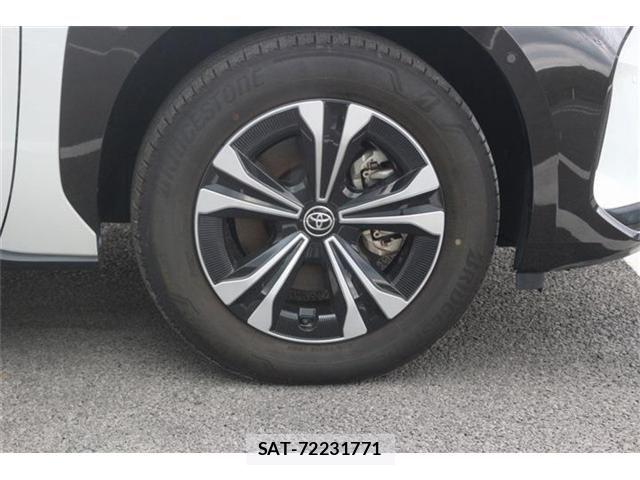 Toyota bZ4X 2024-06 8561345-14