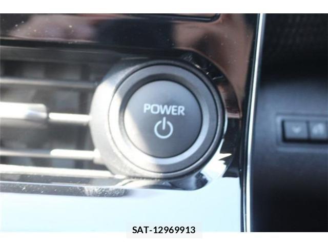 Toyota bZ4X 2022-12 8658294-4