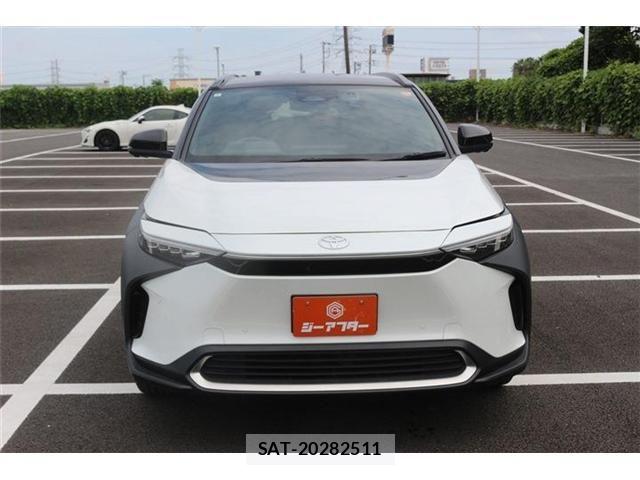 Toyota bZ4X 2023-02 8741018-7