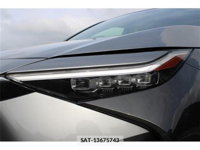 Toyota bZ4X 2024-02 8779676-11