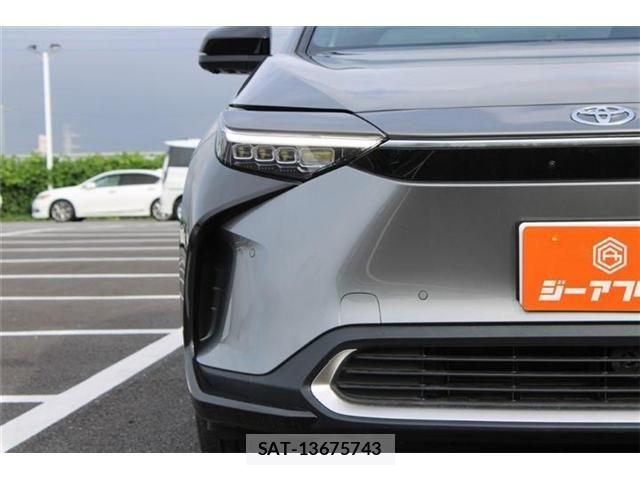 Toyota bZ4X 2024-02 8779676-8