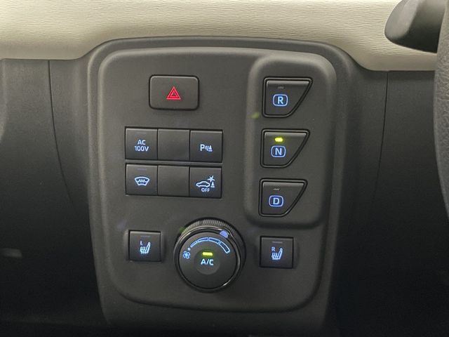 Toyota C+pod 2022-03 487698-10